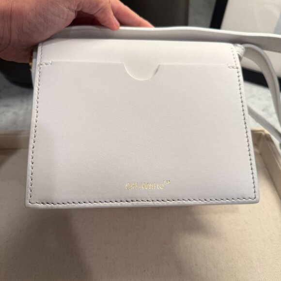 Off-White Baby Binder Clip Crossbody Bag – White Quilted Leather - Picture 4 of 8